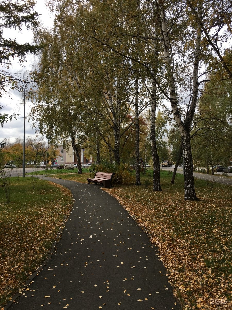 Сквер искусств. – Изображение (неподвижное ; двухмерное) : электронное // 2ГИС : [сайт]. – URL: https://2gis.ru/kemerovo/gallery/geo/704374636544277/photoId/703687486492297 (дата обращения: 05.09.2023).