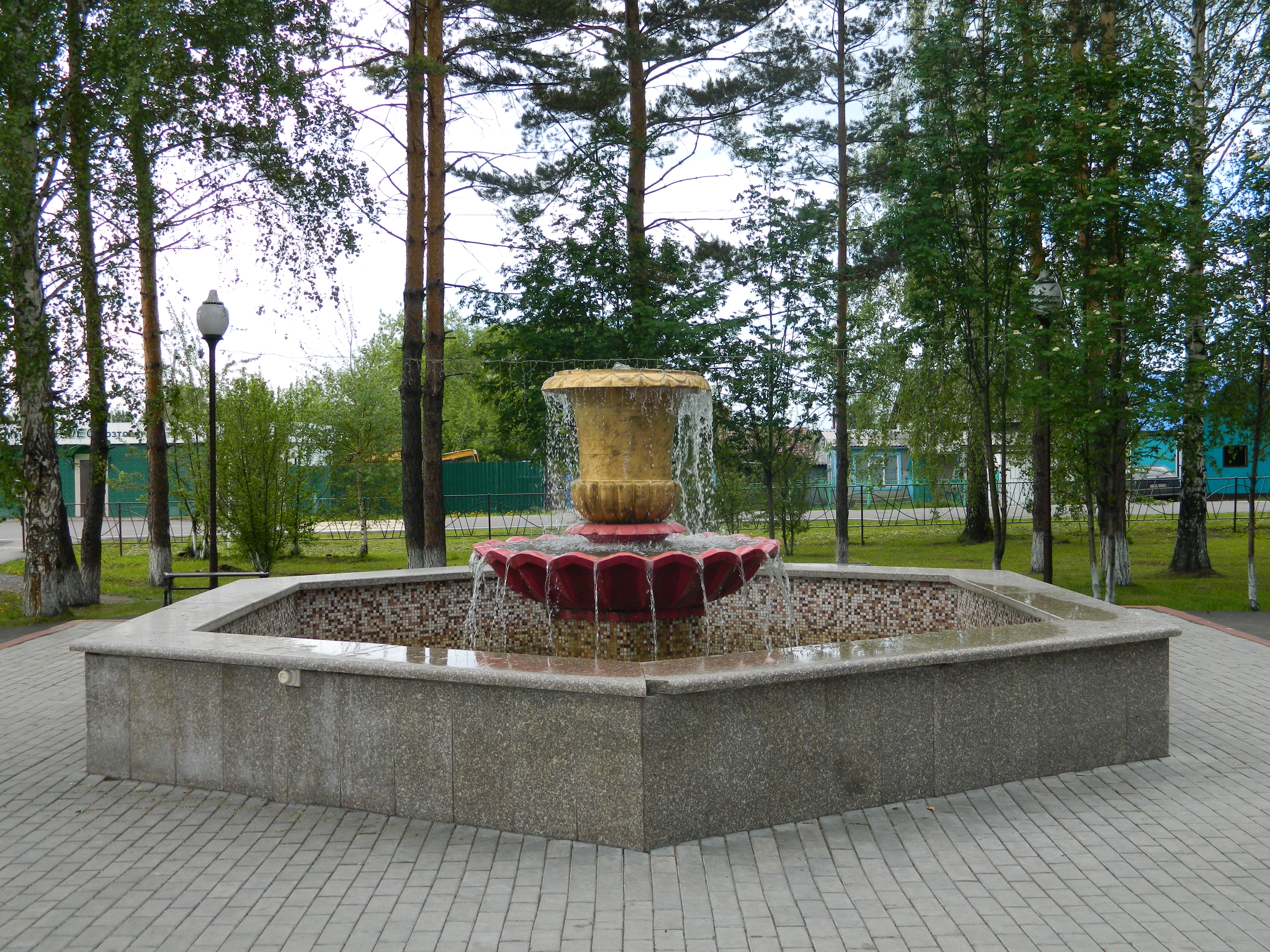 Фонтан: фото О. Боронихиной, 2022 г.