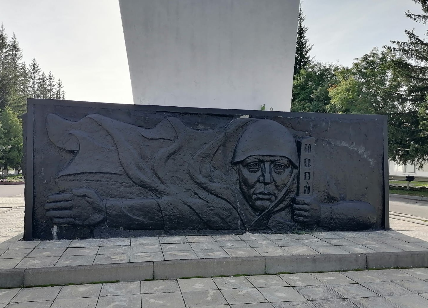 фото Архипенко Л.И., библиографа сектора краеведения ТЦОБ им. Н.И. Масалова, 24.07.2025