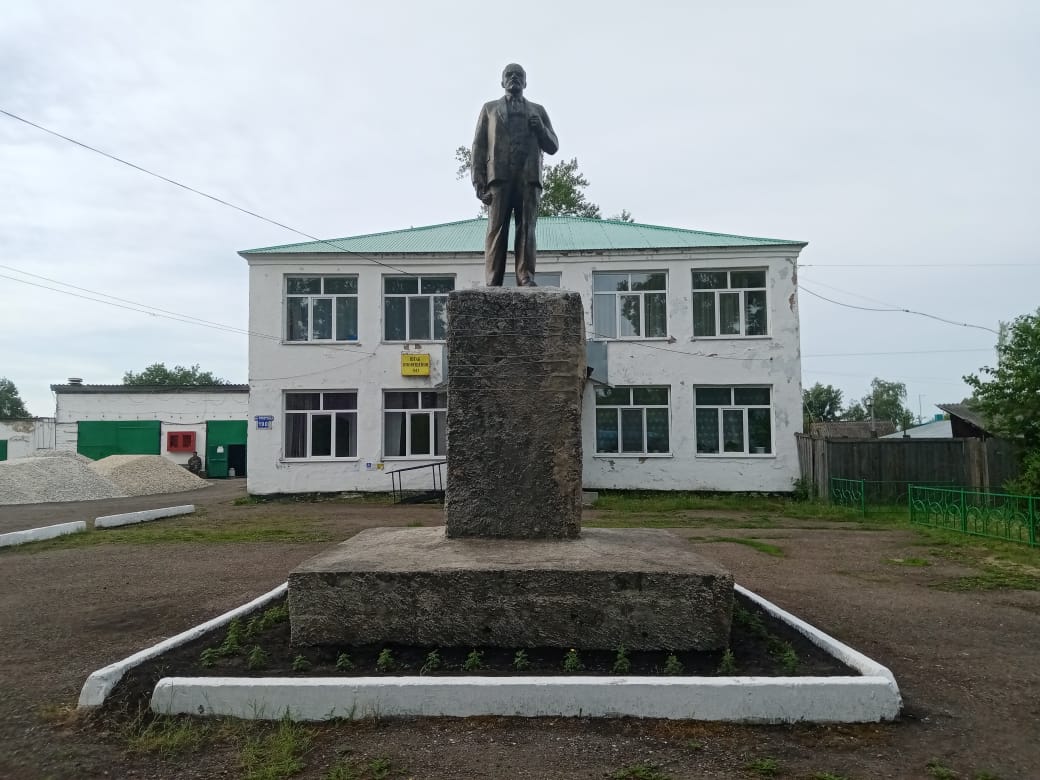 Фото библиотекаря Л.В. Шаповаловой, 28.06.2023. 