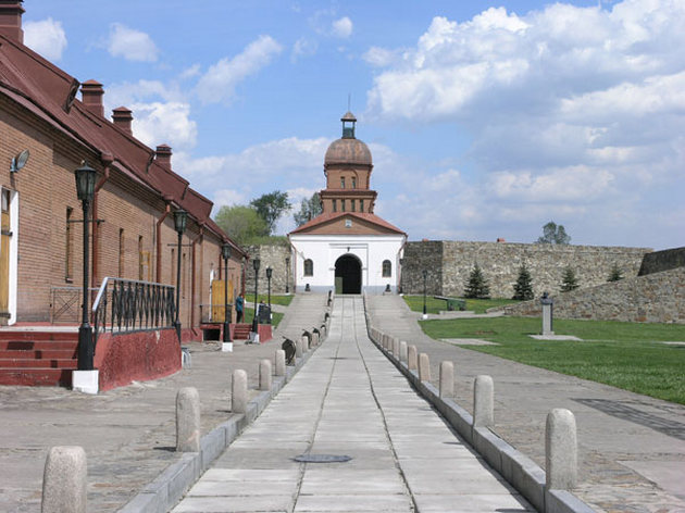 Фото с сайта: http://www.kultura-nk.ru/monuments/